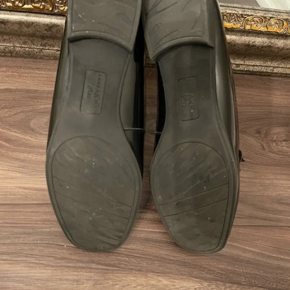 Anne Klein Black Leather Flats Moccasin-Style - Picture 6 of 9